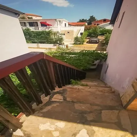 Kostanjevac With Terrace And Sea View * Vir